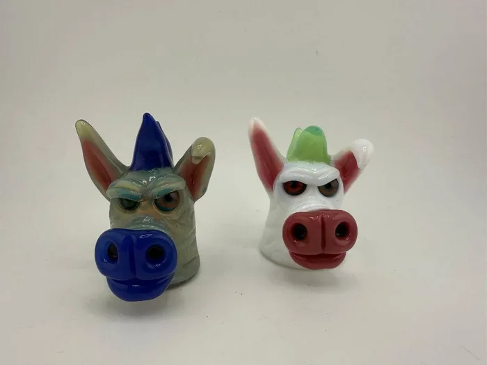 Morrison Glass Donkey Pendant
