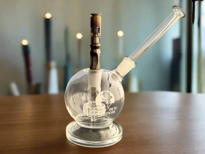 The Sneaky Pete Globe – Middle Earth Edition